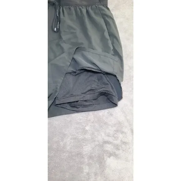 NIKE Dri-FIT 5'' 2-in-1 Running Sz M Shorts CJ5467-010 Men’s Black C21-45 - Picture 3 of 10